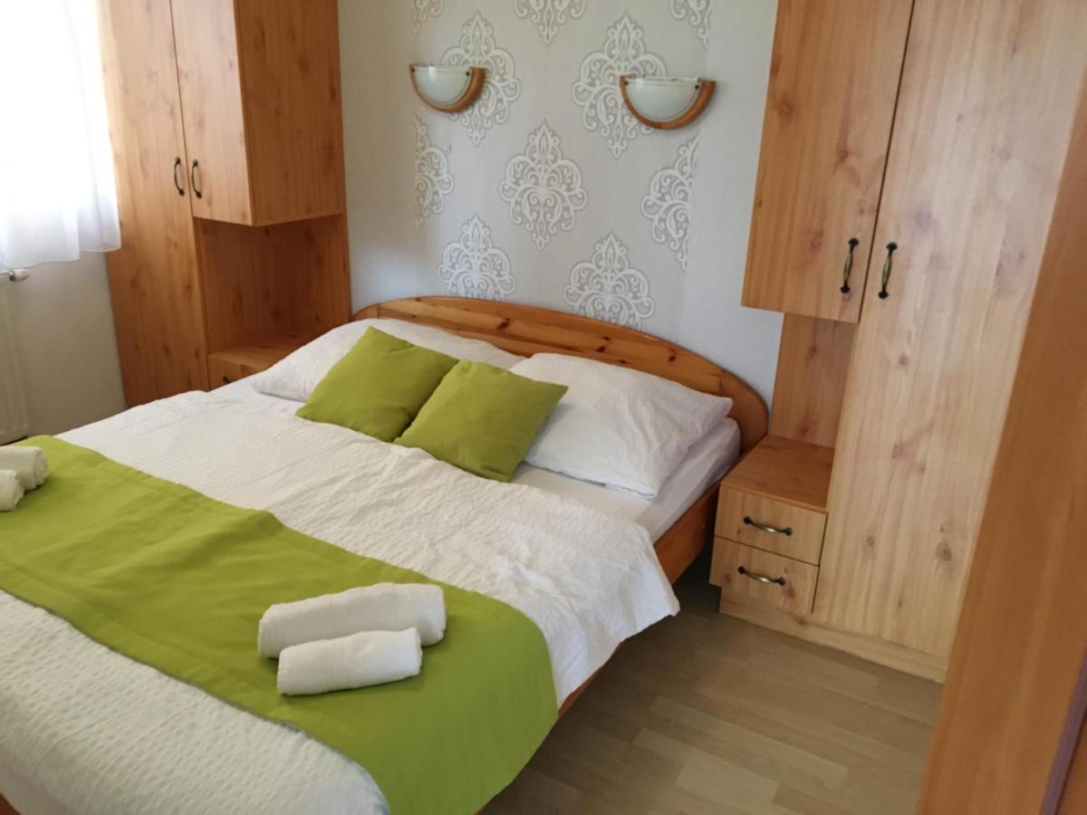 Central Apartments Zalakaros Εξωτερικό φωτογραφία